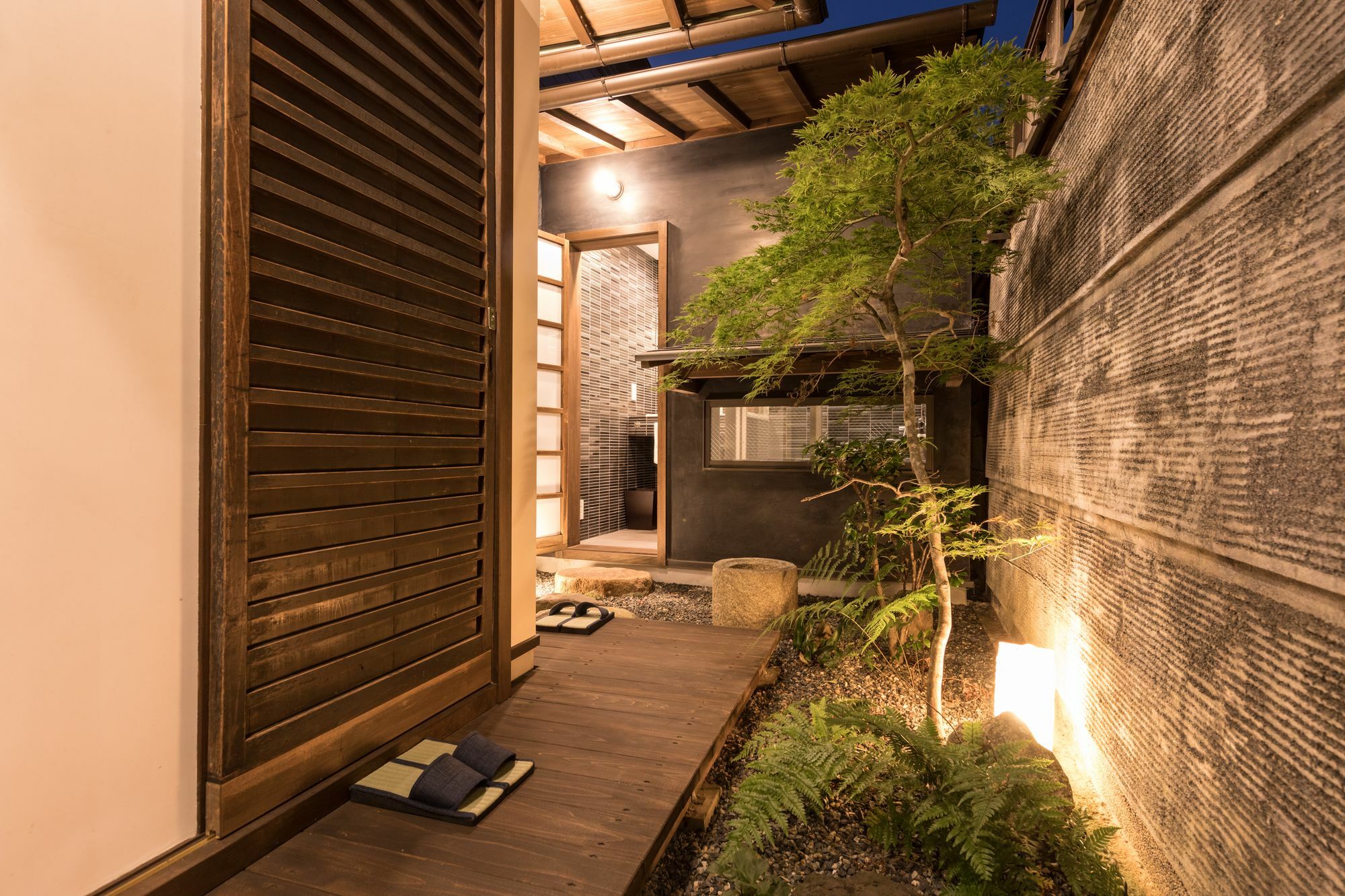 Kiraku Kyoto Gion Villa Bagian luar foto